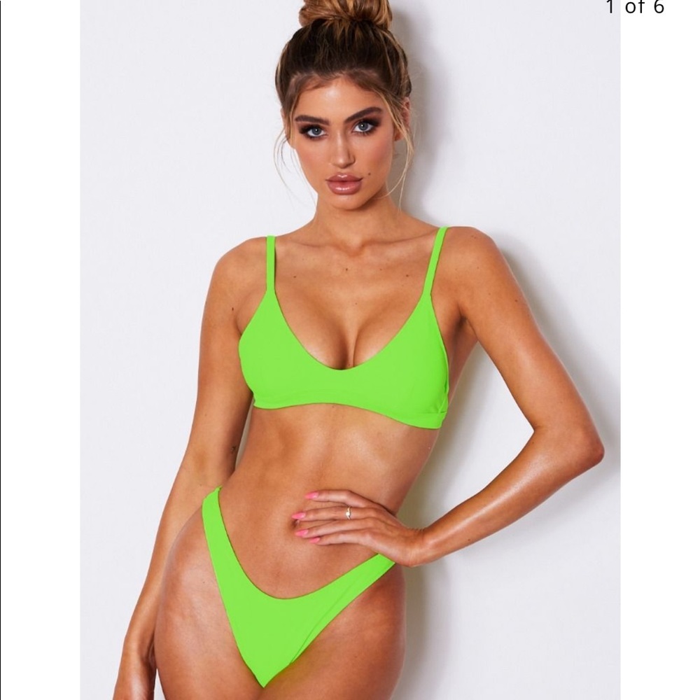 Sold ❌ White fox boutique Neon Green bikini